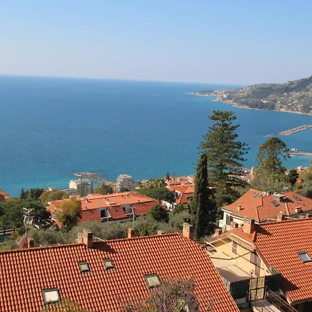 Apartment Locazione Turistica Le Serre-2 *