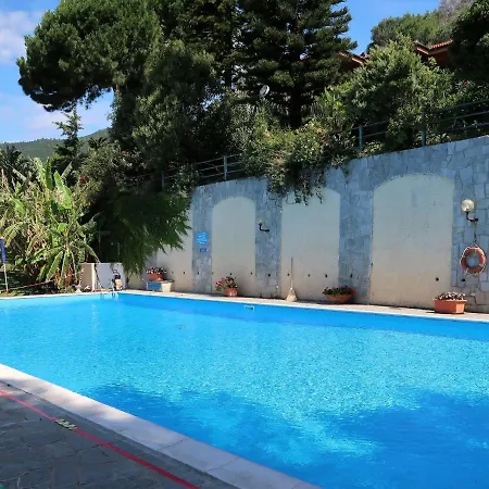 Locazione Turistica Le Serre-2 Apartment *